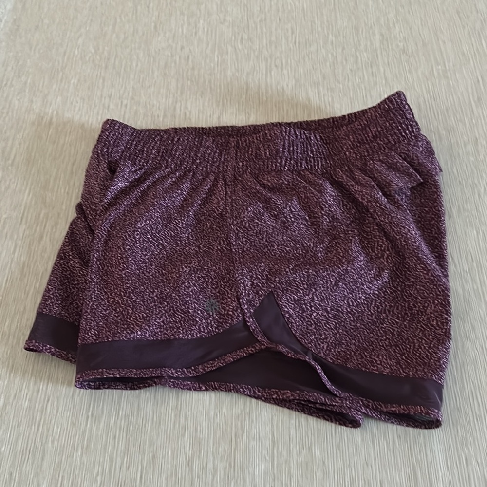 Athleta Printed Mesh Racer Run Short Stretch Women's Size XS Purple - Picture 7 of 9